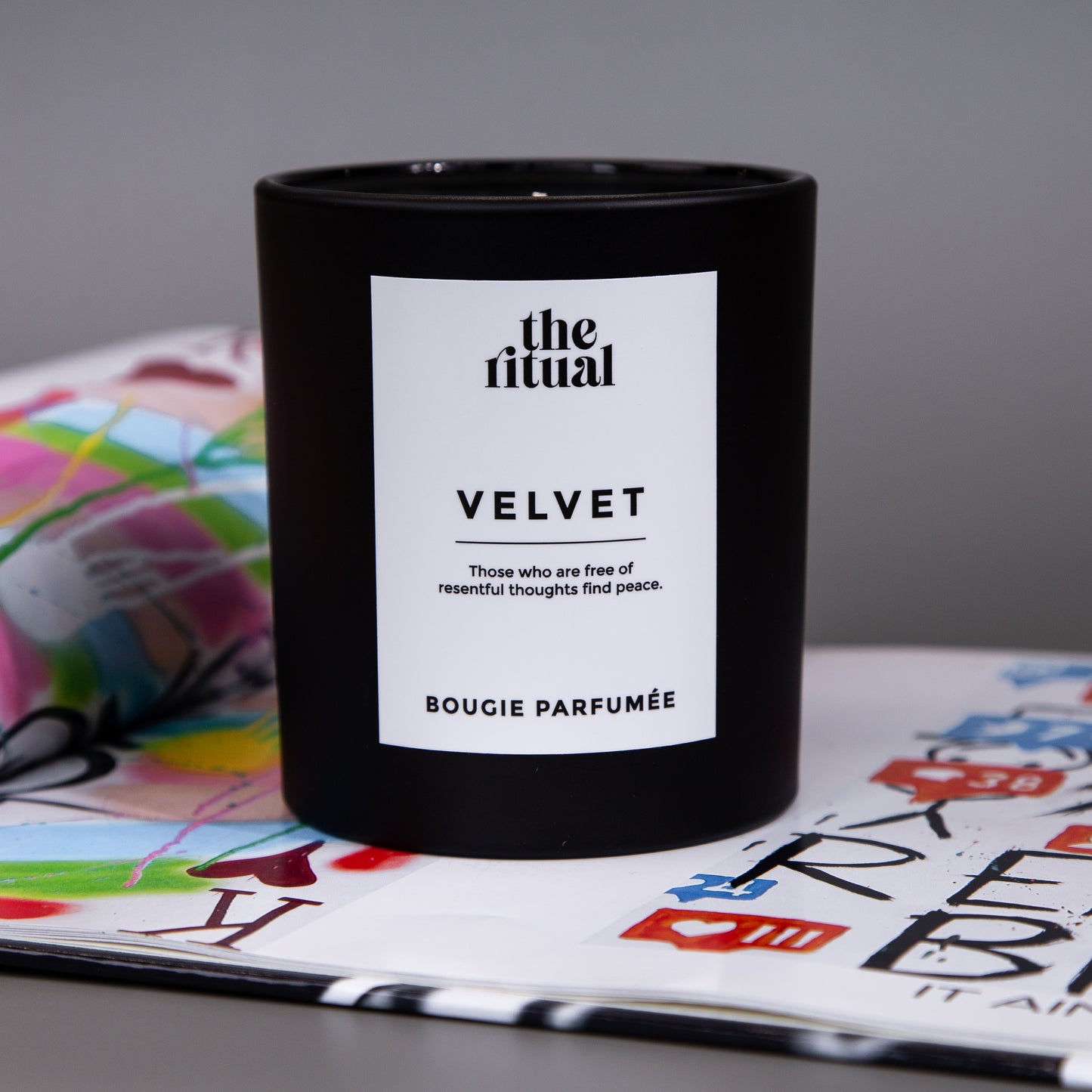 Velvet - 8oz Candle Bougie Parfumee